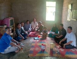 Bentuk Kebersamaan, Wartawan Kabupaten Pessel Serahkan Bantuan Donasi Kepada Wartawan Pessel Bang Korea