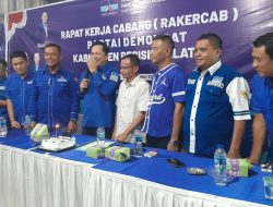 HUT ke-24, DPC Partai Demokrat Pessel Gelar Santunan Anak Panti dan Bagikan Mukenah kepada Majelis Taklim